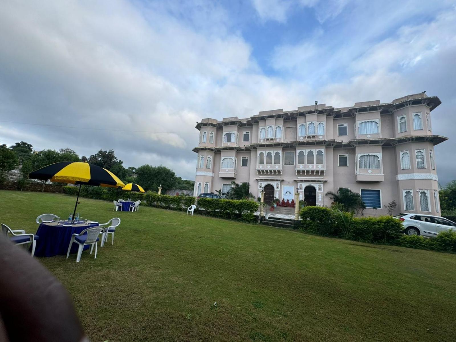 Jag Aravali Resort Udaipur By Naina Staycation - Best For Corporate Events - Family Parties - Mice מראה חיצוני תמונה