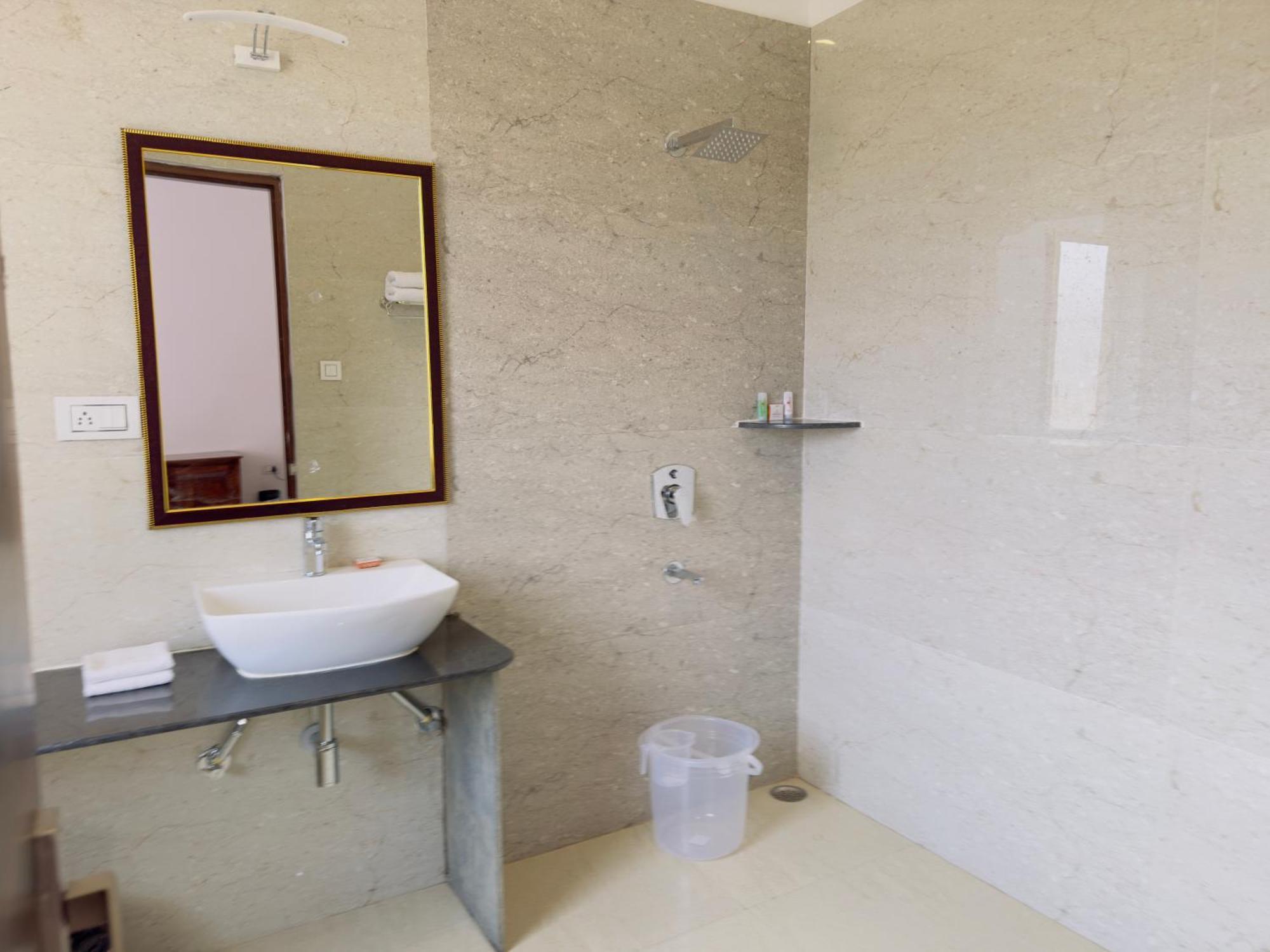 Jag Aravali Resort Udaipur By Naina Staycation - Best For Corporate Events - Family Parties - Mice מראה חיצוני תמונה
